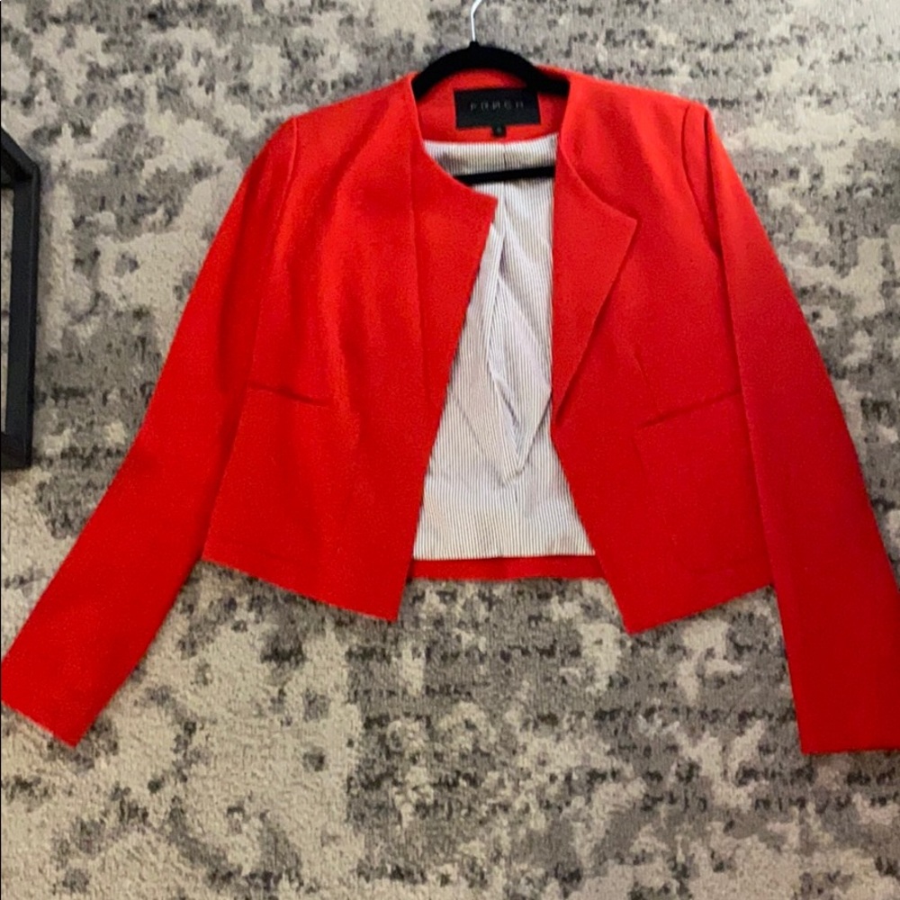 BRIGHT RED CROPPED BLAZER WITH POCKETS